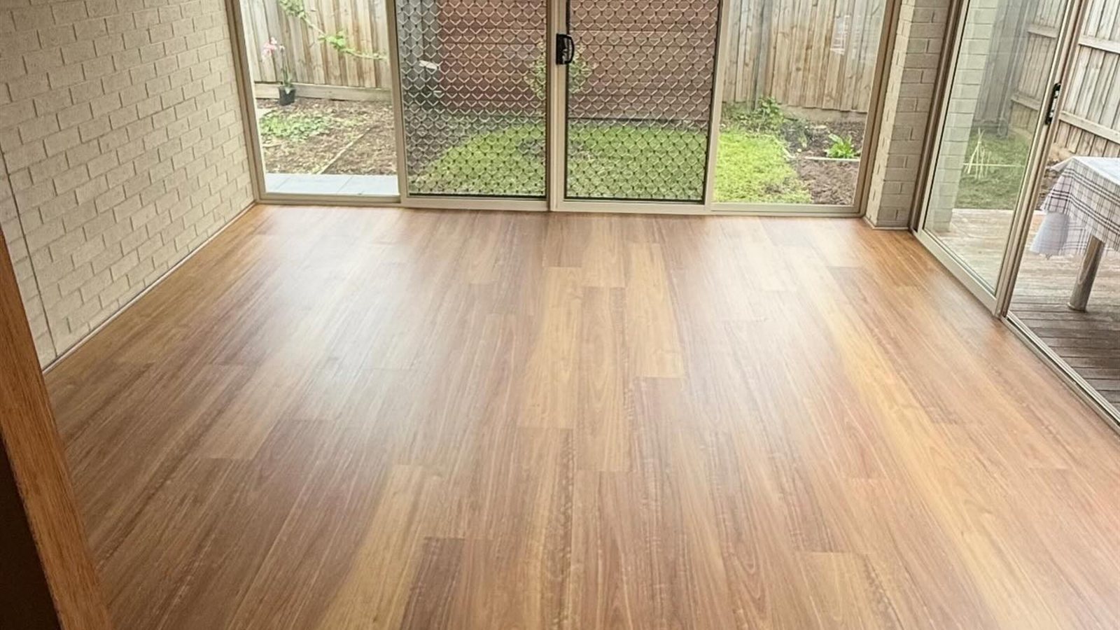 Spotted Gum Hybrid 6.5mm